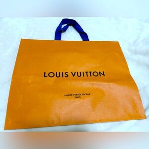 Louis Vuitton Shopping Bag.